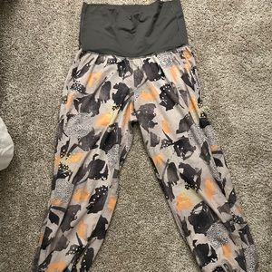 Lulu lemon pants